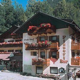 Hotel Ortlerhof，位于马尔泰洛的酒店