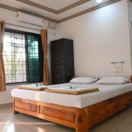 Hotel Chivla Paradise，位于马尔万的酒店
