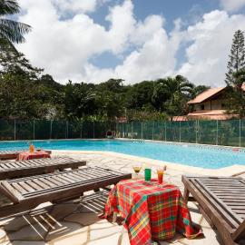 Hotel La Chaumiere，位于Matoury的酒店