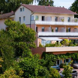 Hotel Alpenblick Garni，位于于伯林根的酒店