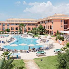 Grupotel Macarella Suites & Spa，位于松霍里吉尔的酒店