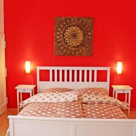 2Bed Old Town Apt Sleeps 6 - Rooftop Terrace Wifi