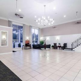 Suburban Studios Williamsburg Central,位于威廉斯堡的酒店