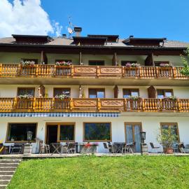 Hotel Carossa bed&breakfast,位于圣吉尔根的酒店