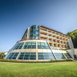 Hotel Belweder，位于乌斯特龙的酒店