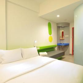 POP! Hotel Diponegoro，位于泗水的酒店