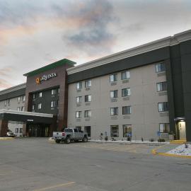 La Quinta by Wyndham Des Moines West Clive，位于克莱夫的酒店