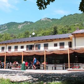 Wolf Village，位于德蒙特的酒店