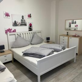 Sweet Home Appartements 1，位于博特罗普的酒店