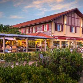 Logis Hôtel de L'Océan，位于莫列马阿的酒店