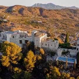 Hotel Castillo de Monda，位于蒙达的酒店