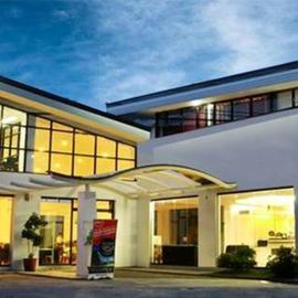 Discover Boracay Hotel,位于卡利博的酒店