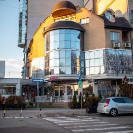 Garni Hotel Lotos,位于尼什的酒店