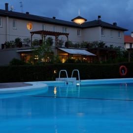 Hotel Rio Bidasoa，位于宏达瑞比亚的酒店
