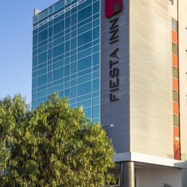Fiesta Inn Celaya Galerias，位于塞拉亚的酒店