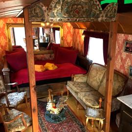 Historischer Zirkuswagen mit Terrasse und Blick ins Grüne，位于维岑豪森的酒店