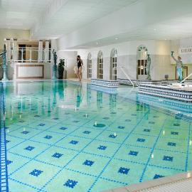 Killarney Towers Hotel & Leisure Centre，位于基拉尼的酒店