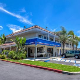 Motel 6-Pomona, CA - Los Angeles,位于波莫纳的酒店