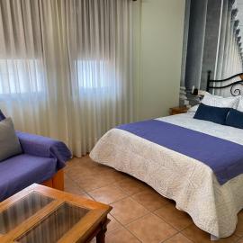 Hotel Zacatin,位于阿尔卡拉拉雷亚尔的酒店