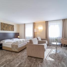 Galerie Hotel,位于巴特莱辛哈尔的酒店