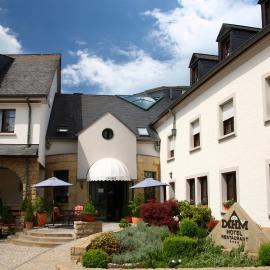 Hotel - Restaurant DAHM，位于Erpeldange的酒店