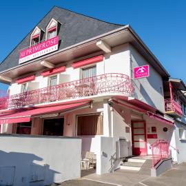 Au Primerose Hôtel，位于阿热莱斯加佐斯特的酒店