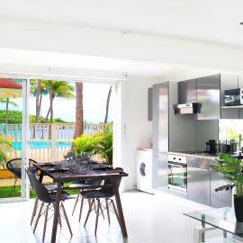 Blue Vista - 1 bedroom condo in Nettle Bay，位于Marigot的酒店
