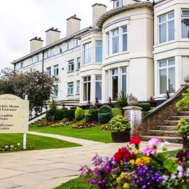 The Devonshire House Hotel-Free Parking,位于利物浦的酒店