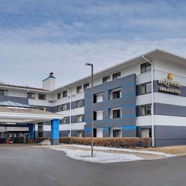 La Quinta by Wyndham Minneapolis-Minnetonka，位于明尼通卡的酒店