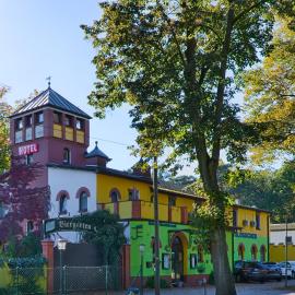 Hotel Waldschlösschen，位于米滕瓦尔德的酒店