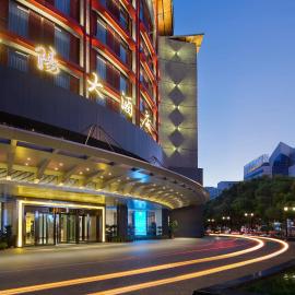Yue Yang Hotel,位于岳阳的酒店
