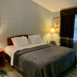 Hill Top Motel，位于Wrightstown的酒店