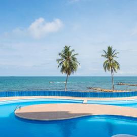 Magico Apartamento Frente al Mar 3 Habitaciones PAZ151，位于Coveñitas的酒店