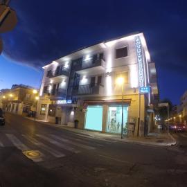 Hotel Aquila,位于阿普里利亚的酒店