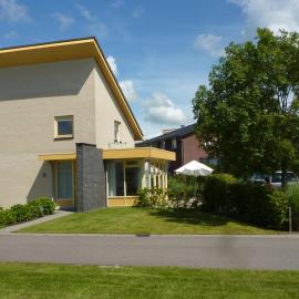 vakantiehuisgalamadammen met ligplaats boot，位于考德姆的酒店