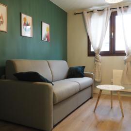Agréable studio aux rousses，位于莱鲁斯的酒店