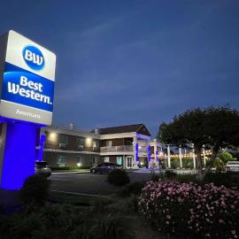 Best Western Americana，位于Dinuba的酒店
