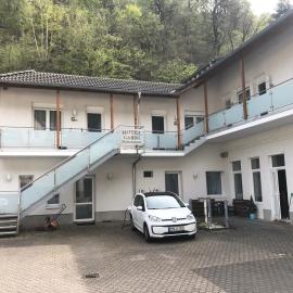 Hotel Garni Rabennest，位于布劳巴赫的酒店