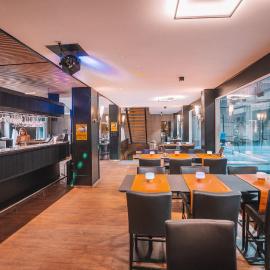 Hotel Le Midi，位于小勒尚的酒店