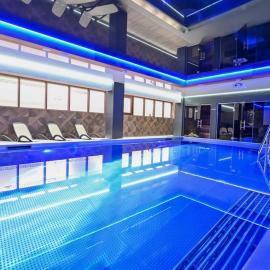 Hotel Rudnik,位于格鲁德柴兹的酒店