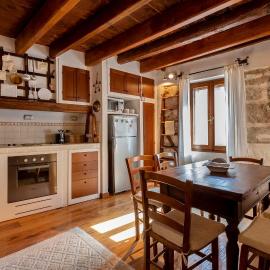 Chalet vista mare Free wi-fi e Aria condizionata，位于阿尔盖罗的酒店