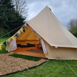 Dartmoor Halfway Campsite，位于牛顿阿伯特的酒店