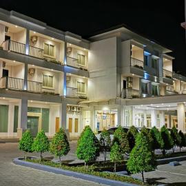Naka Hotel Kupang，位于古邦的酒店