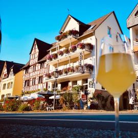 Hotel St. Georg，位于埃迪格尔-埃莱尔的酒店