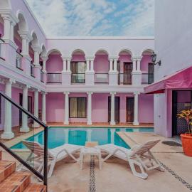 Hotel Lavanda Merida，位于梅里达的酒店