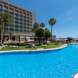 Medplaya Hotel Pez Espada，位于多列毛利诺斯的酒店