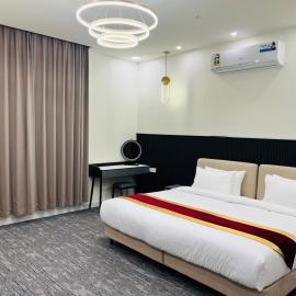 Falcon Grand Hotel