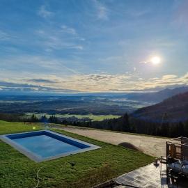 Berghotel & Chalets Adersberg Chiemgau Card kostenfrei，位于格拉绍的酒店