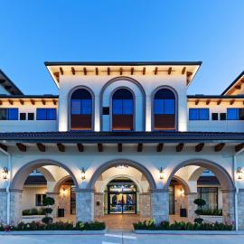 Hotel Indigo Spring - Woodlands Area by IHG，位于斯普林的酒店