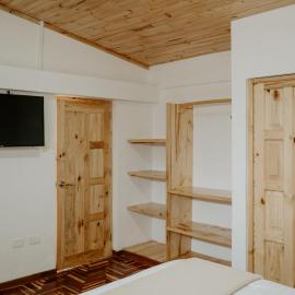 Atusparia Guest House Huaraz，位于瓦拉斯的酒店